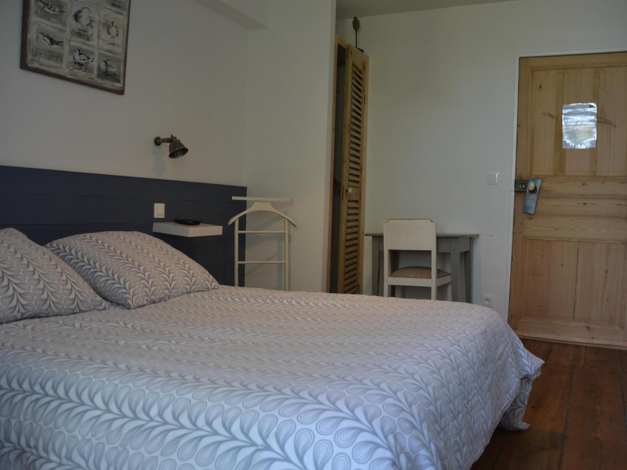 Bed and Breakfast Le Mole Ла-Флот Экстерьер фото