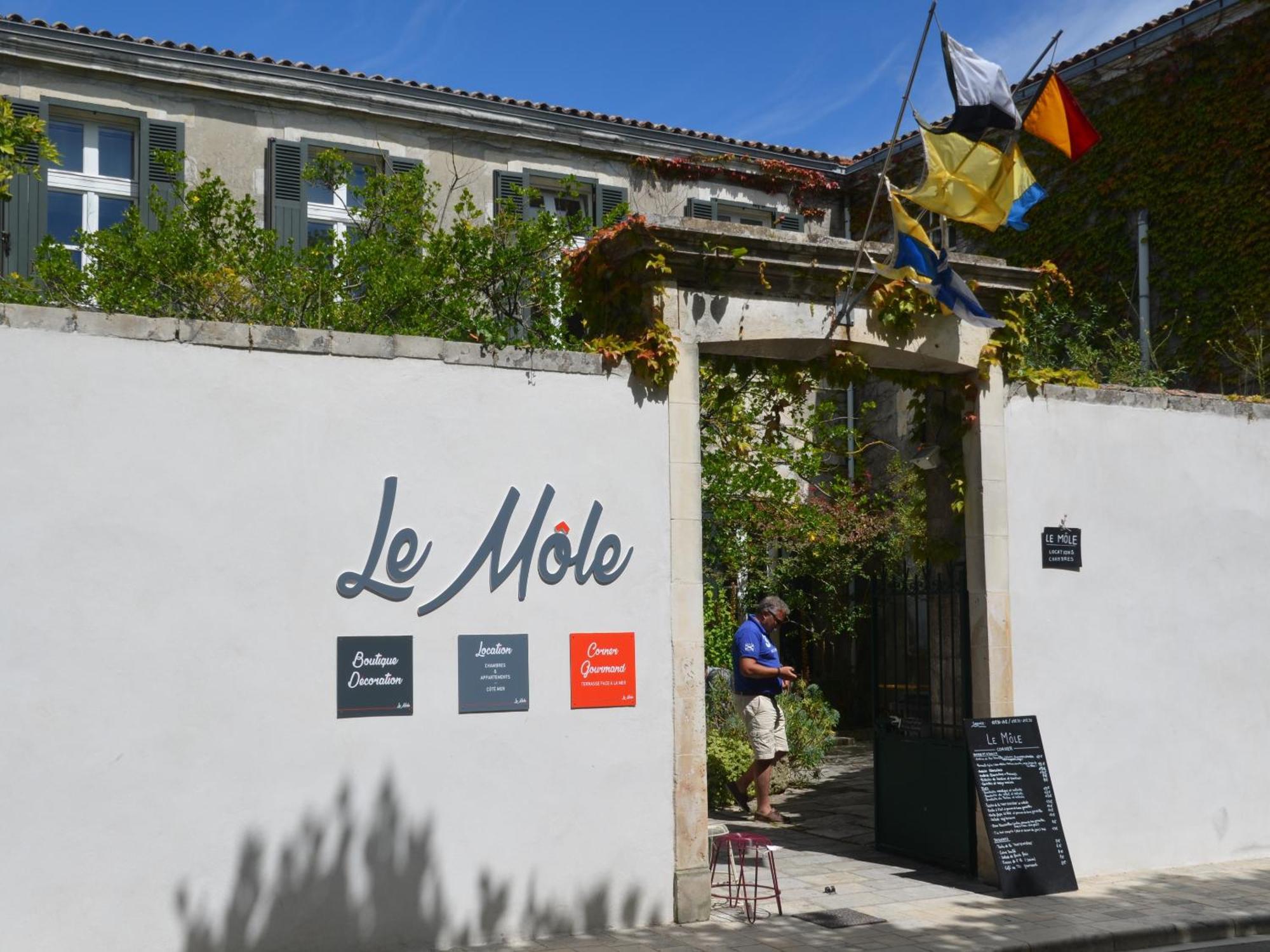 Bed and Breakfast Le Mole Ла-Флот Экстерьер фото